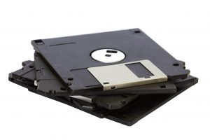 borrado-datos-disquetes-ordenador-1280x853p