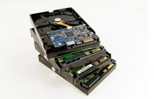 borrado-seguro-certificado-discos-duros-ordenadores-servidores-madrid-destruccion-descarte